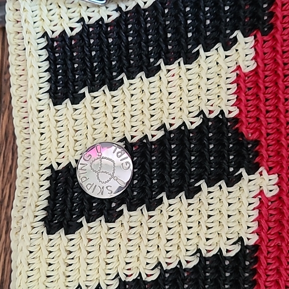 Purse - Picture 2 of 3